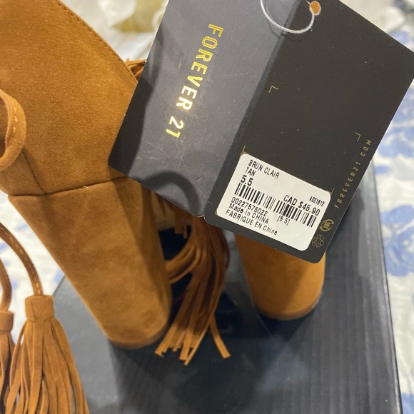 NWT Boho Style Heeled Sandals - Forever21 - Size 5.5 - Picture 7 of 7